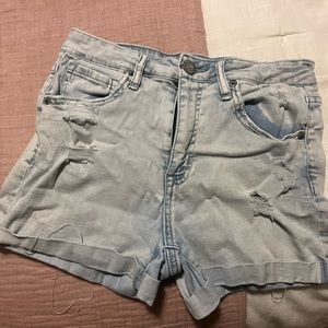 Aeropostale light wash shorts